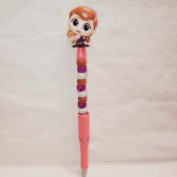 Disney Doorable- Penny- Handmade Beaded Pen-The Rescuers - Picture 1 of 2